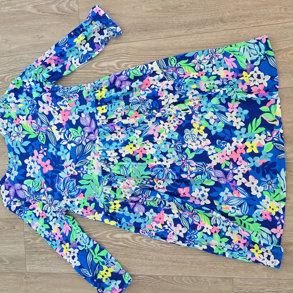 Lilly Pulitzer super cute dress in Borealis Blue 💙💛🩵 - Picture 7 of 8